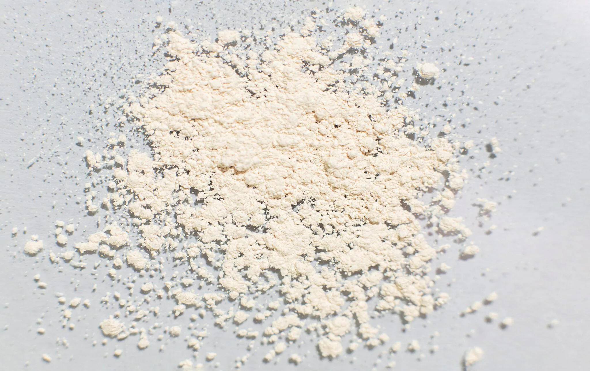 MATH Translucent Setting Powder 6g 3 MATH Translucent Setting Powder 6g - Bilde 3