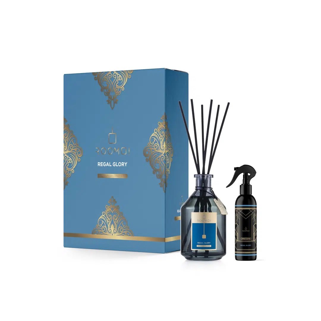 ROOMOI Duftdiffuser- og romspraysett REGAL GLORY, 500 ml + 200 ml 1 ROOMOI Duftdiffuser- og romspraysett REGAL GLORY, 500 ml + 200 ml